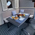 In 54602 Дом отдыха *